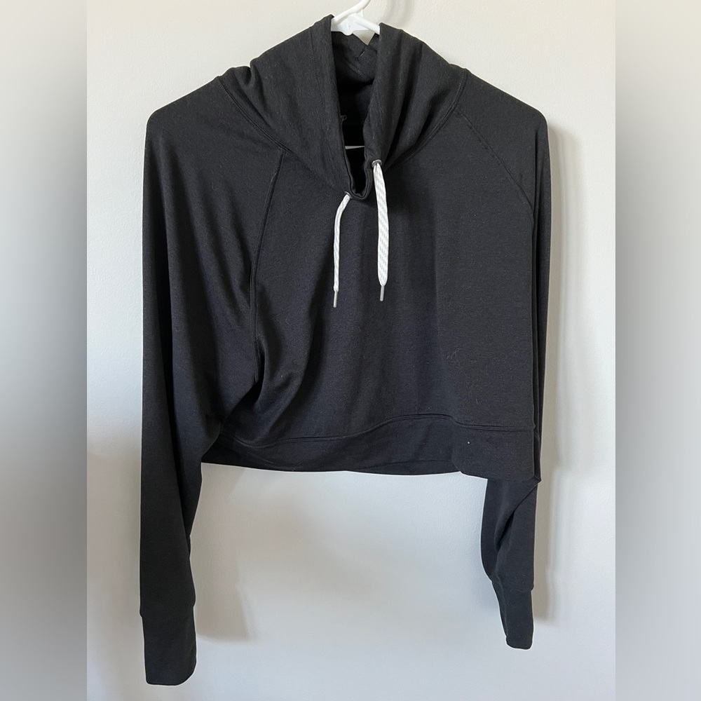 Vuori Black Cropped Hoodie